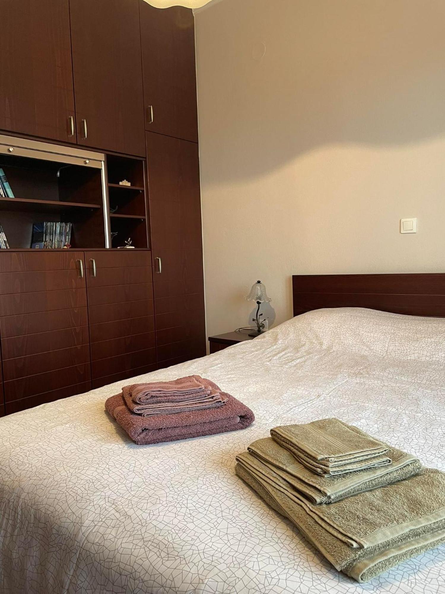 Athina'S House Apartment ซานธี ภายนอก รูปภาพ