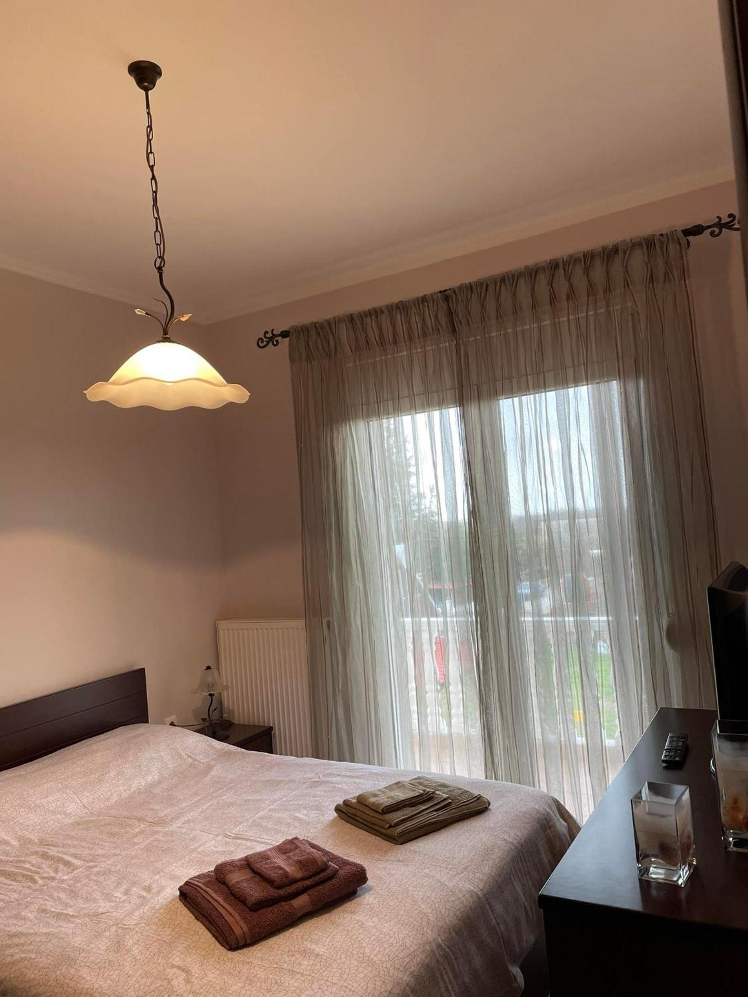 Athina'S House Apartment ซานธี ภายนอก รูปภาพ