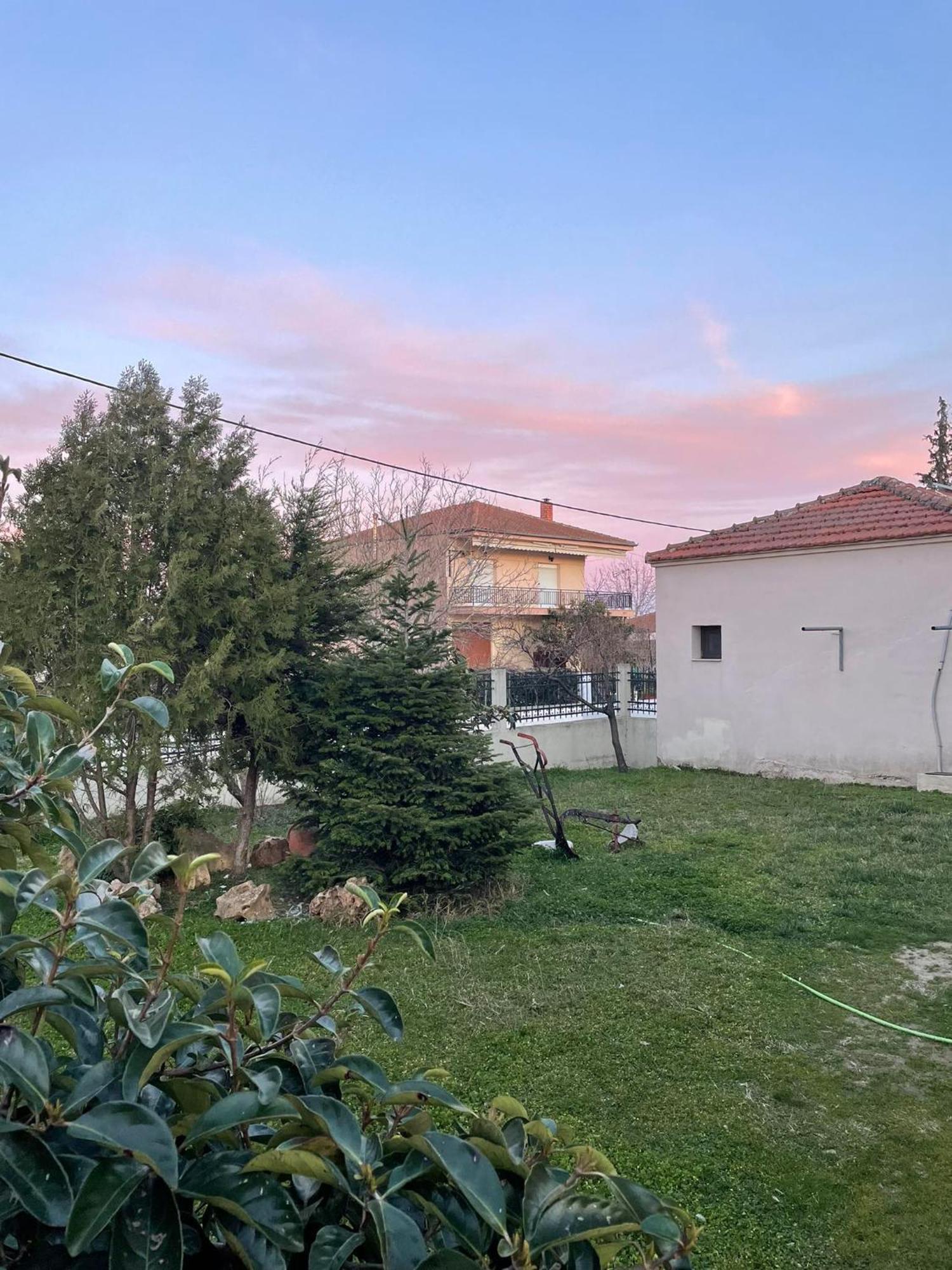 Athina'S House Apartment ซานธี ภายนอก รูปภาพ